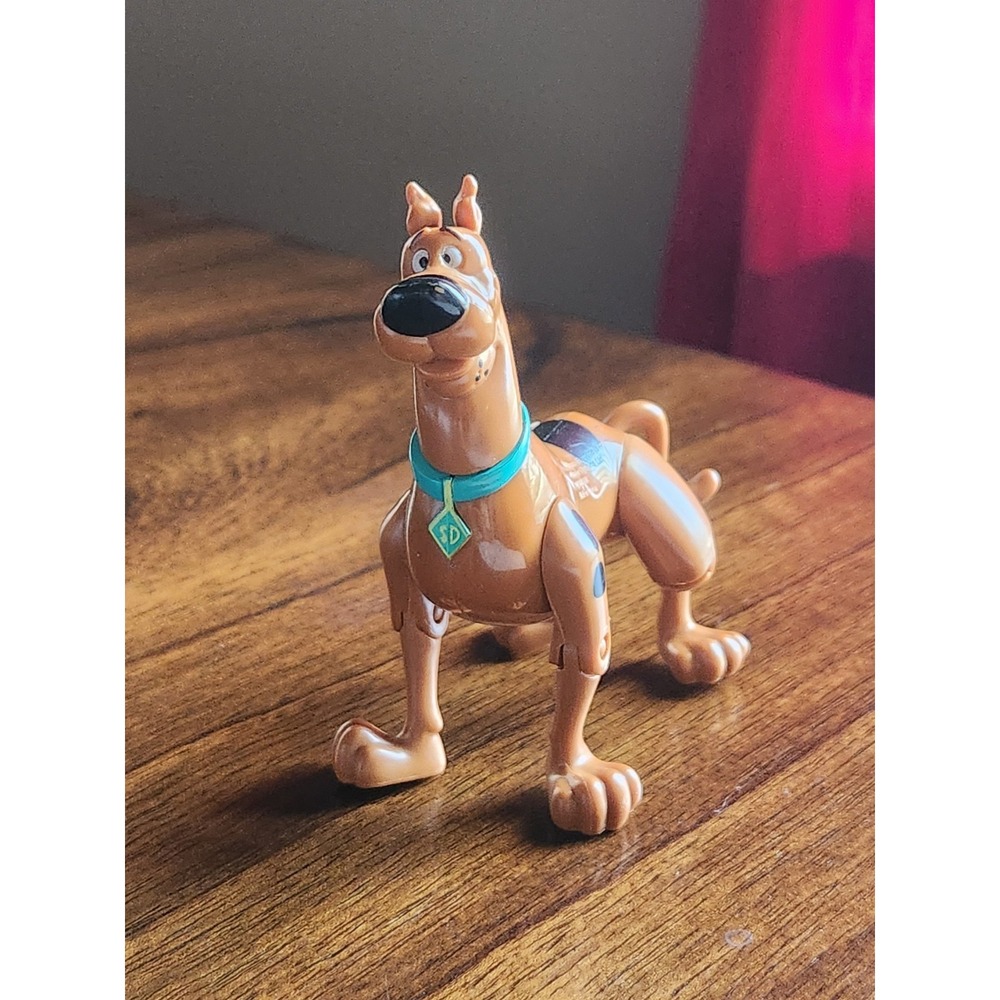 Scooby-Doo 4" Poseable Dog Action Figure Hanna-Barbera Vintage 2001